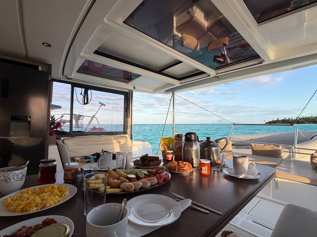 Dream Yacht Charter-Uturoa必去景点