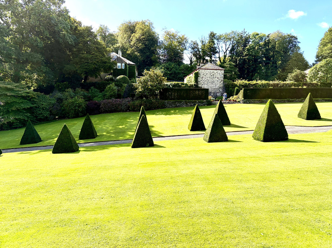 Plas Cadnant Hidden Gardens-Menai Bridge必去景点