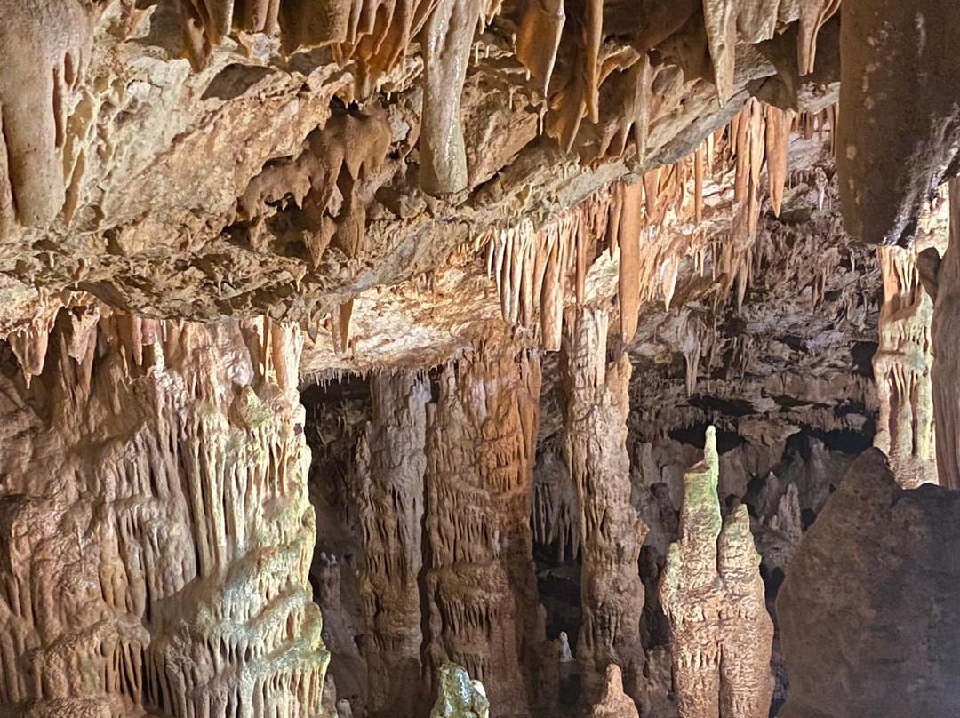Sfentoni Cave-Zoniana必去景点