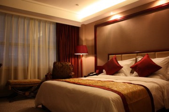 皇冠维多利亚国际大酒店主图