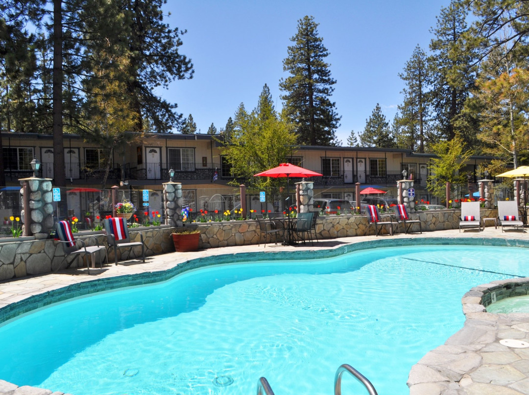 The Americana Village