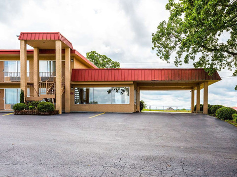 阿肯色贝茨维尔温德姆戴斯酒店主图