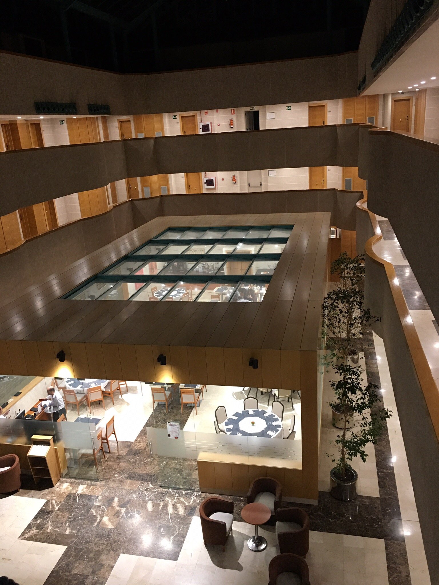 阿尔梅纳尔埃克格瑞纳酒店-官方