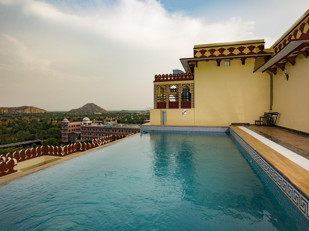 Umaid Haveli-A Heritage Style Hotel & Resort
