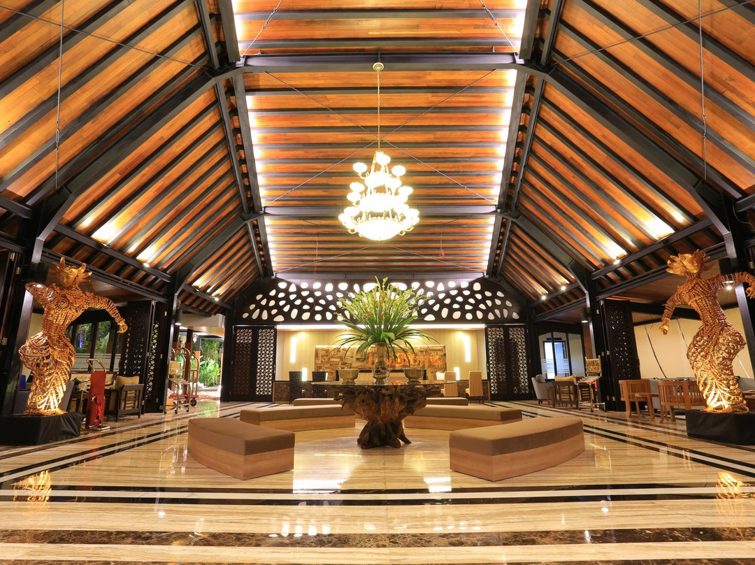 Ijen Suites Resort & Convention