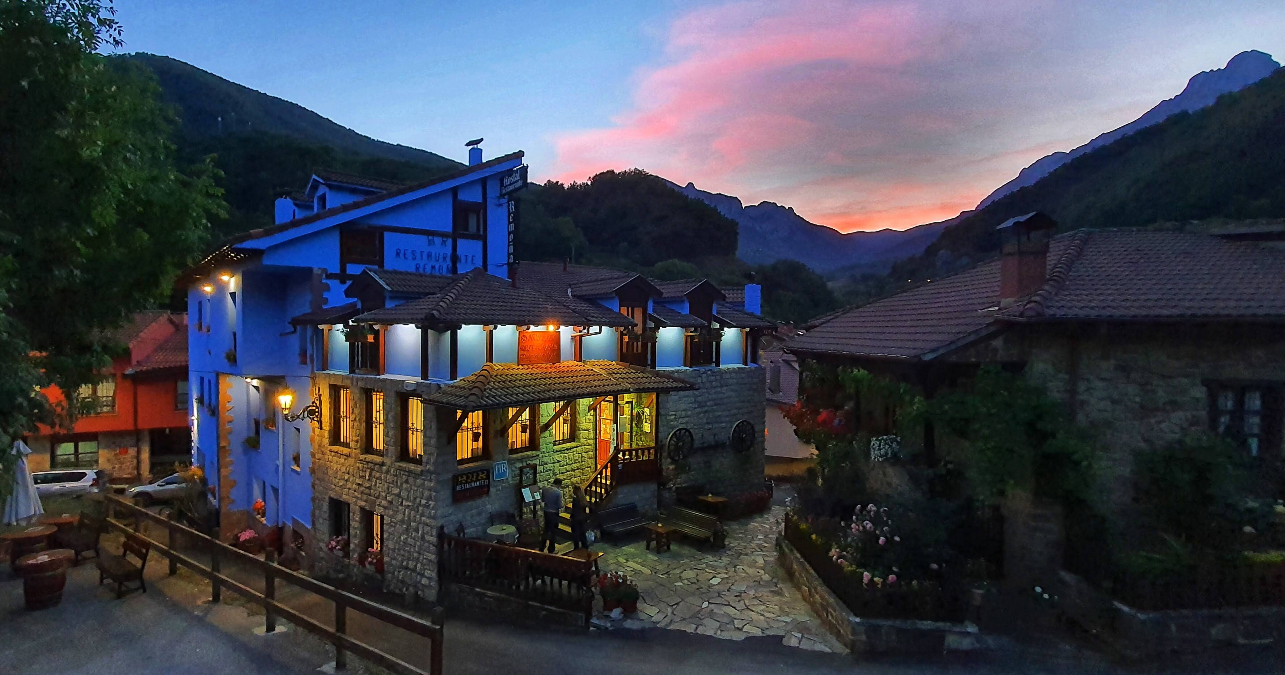 Hostal Remona-官方
