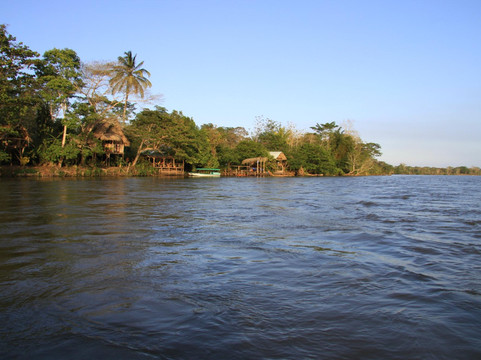 洛斯奇莱斯酒店住宿-Sabalos Lodge