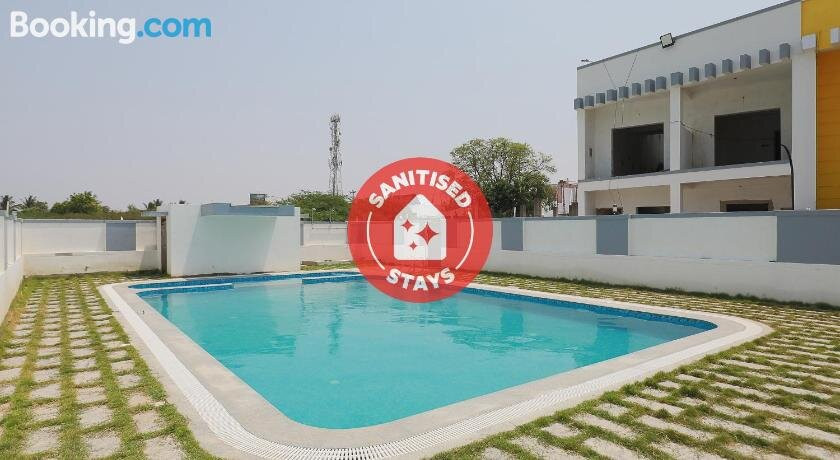 OYO 38695 Peninsula Holiday Resorts