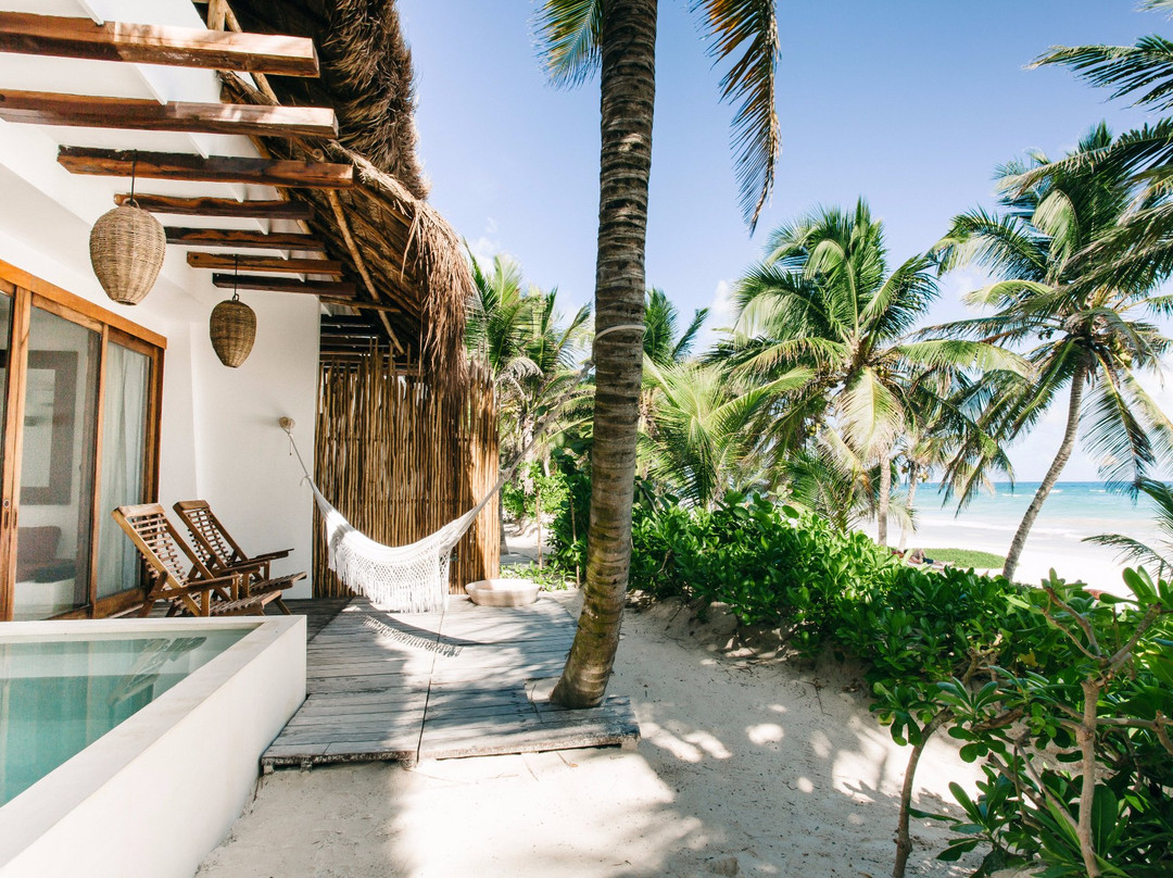 图伦酒店住宿-图卢姆海滩度假村