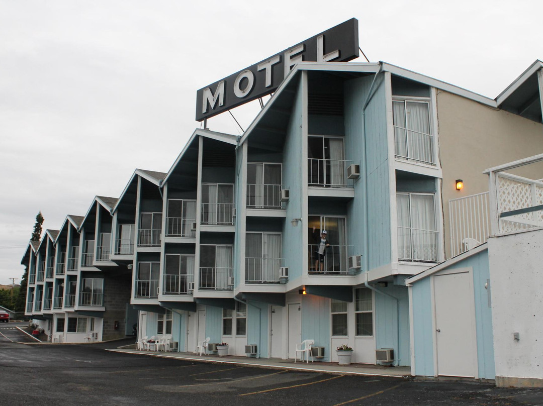 Coulee House Motel