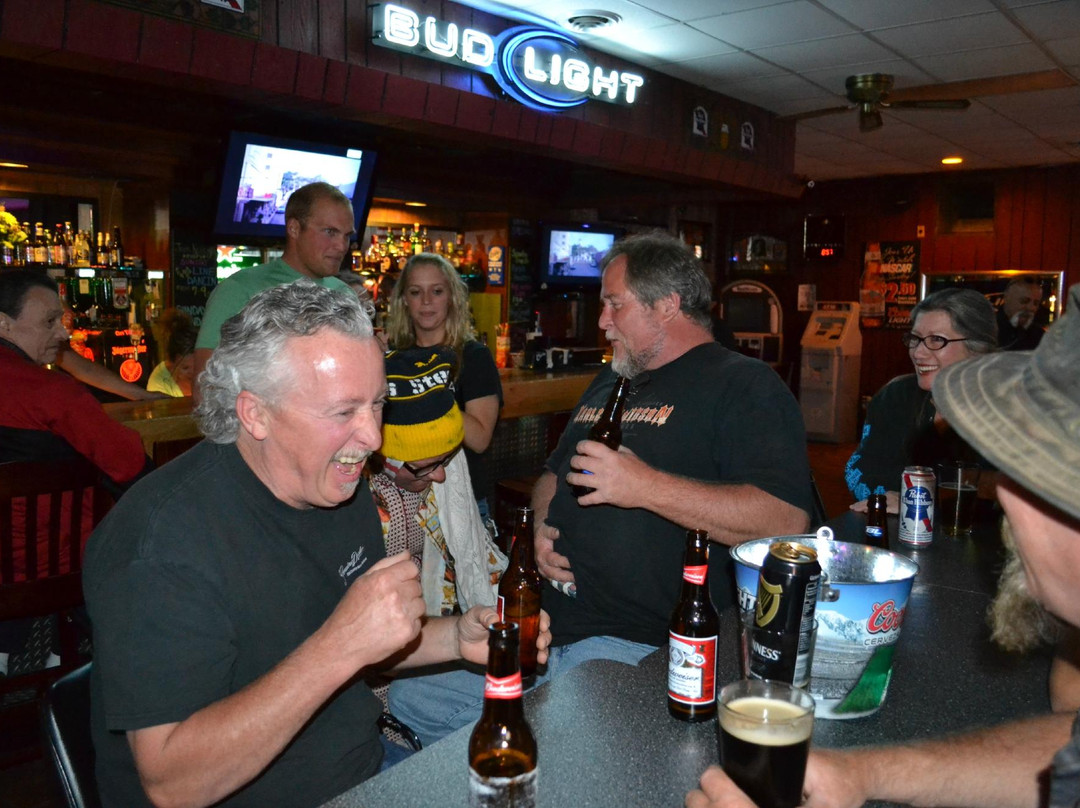 Firestone旅游景点-Buck Wild's Saloon