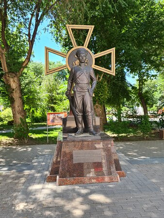 Monument to Astrakhan Cossacks-阿斯特拉罕必去景点