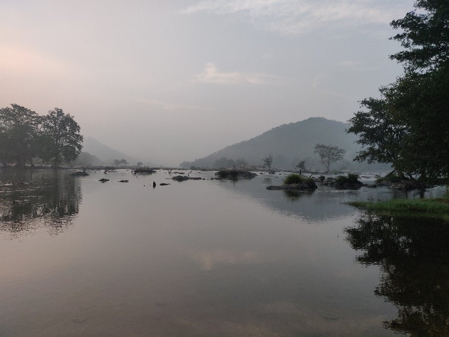 Hotel Mayura Sangama Mekedatu主图