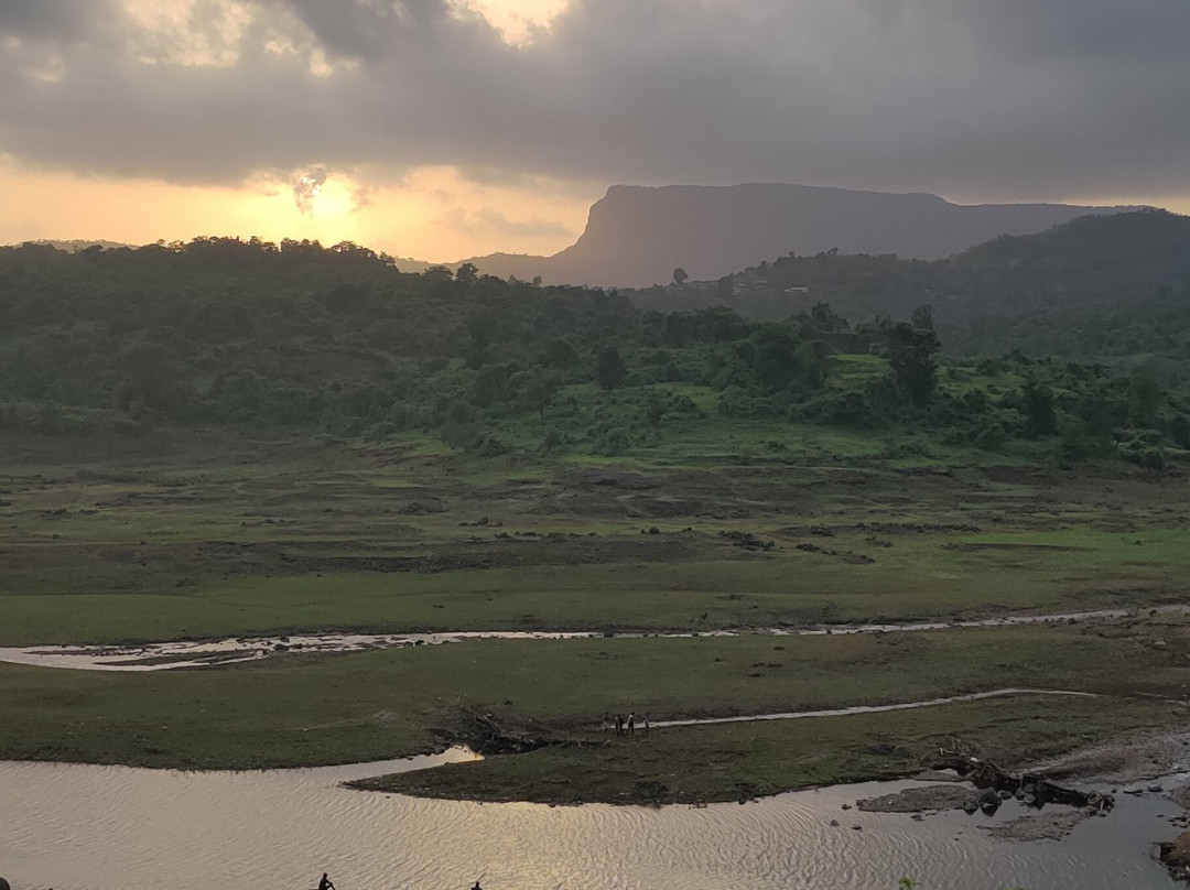 Pali Bhutivali Dam景点图片