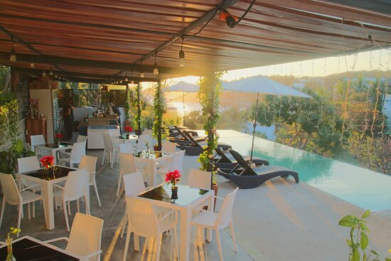 Casa Mauna Restaurant