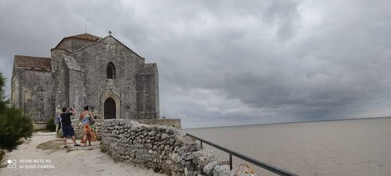 Église Sainte-Radegonde de Talmont-Talmont sur Gironde必去景点
