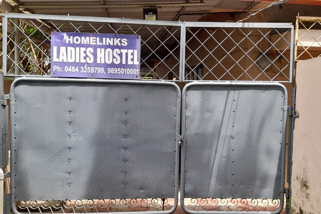 OYO 12964 Homelinks
