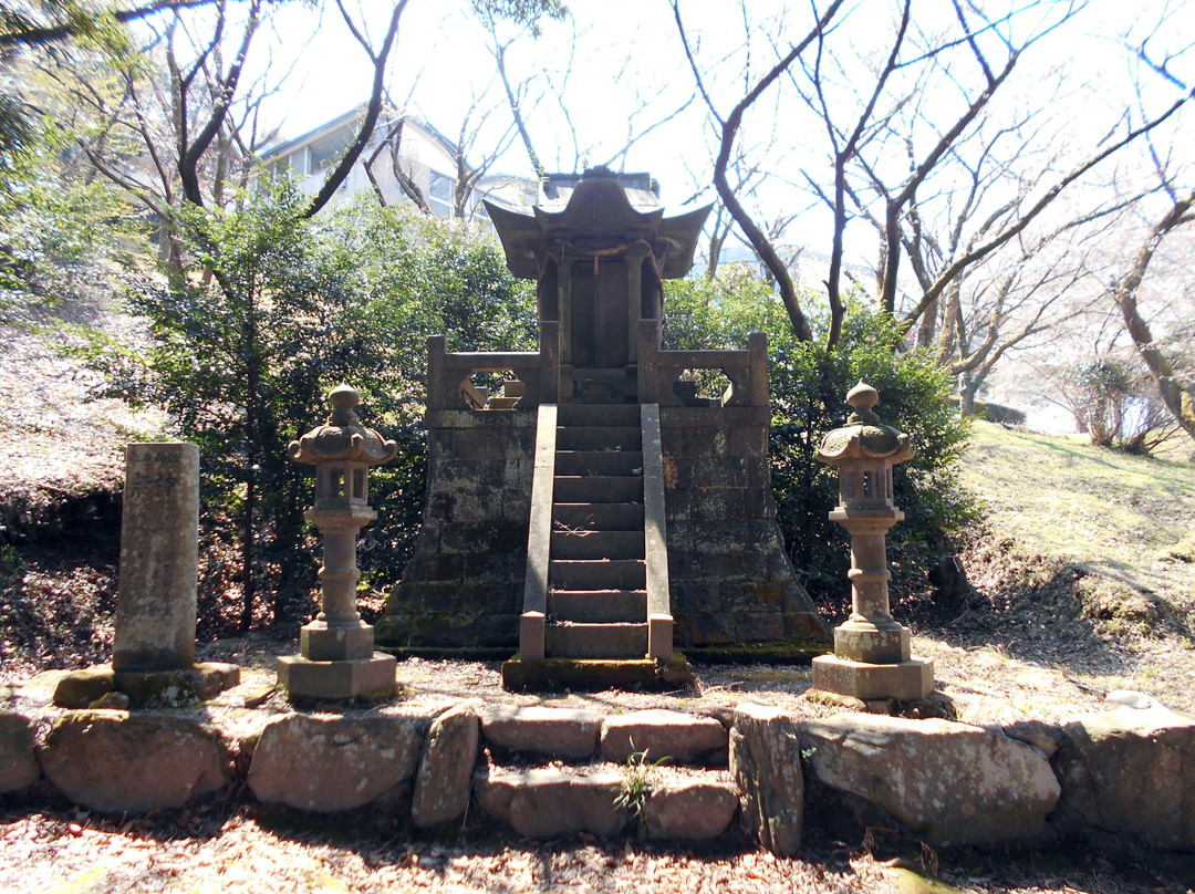 Tanushimaruhirabaru Tomb Park景点图片