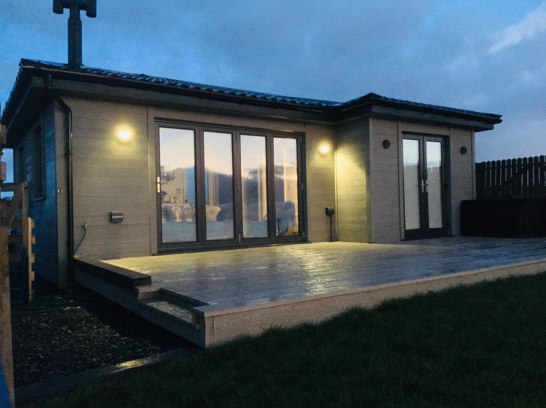 Brocklebank Beach front Chalet