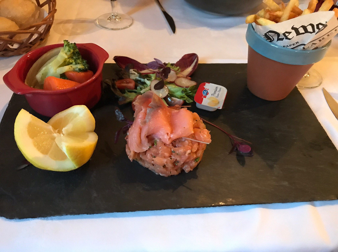 Dardagny餐馆和美食-Le Vignoble Dore
