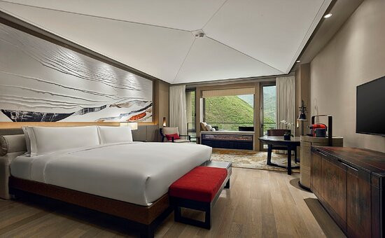 九寨康莱德酒店主图