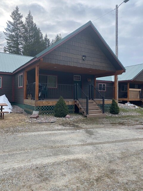 Lazy Bear Lodging