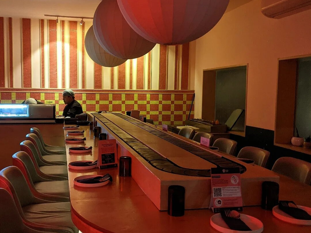 Lucky Chan Dim Sum & Sushi Parlour