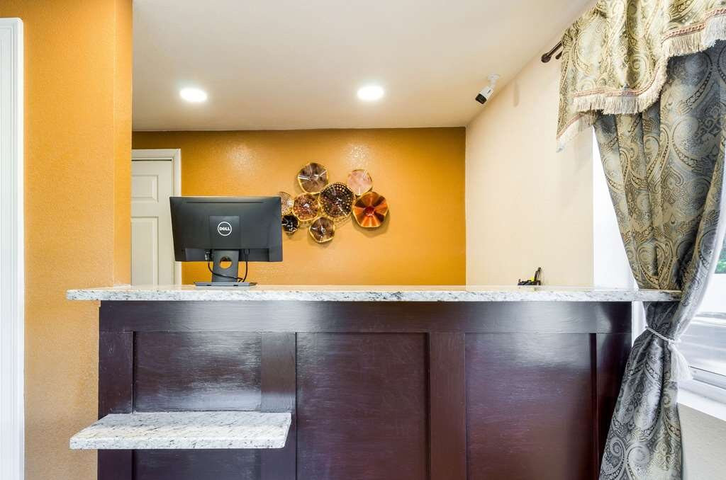 Rodeway Inn Middleboro-Plymouth主图