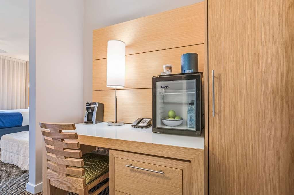 The Landon Bay Harbor-Miami Beach主图