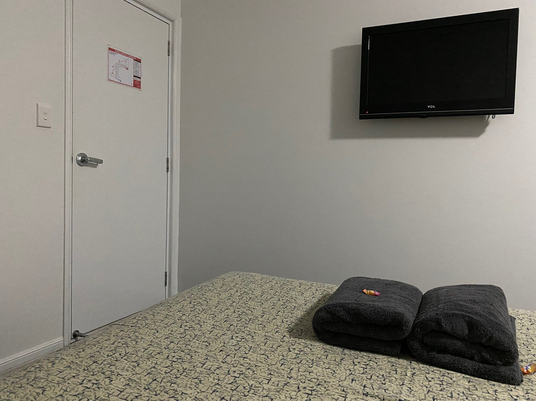 Emerald Park Motel主图