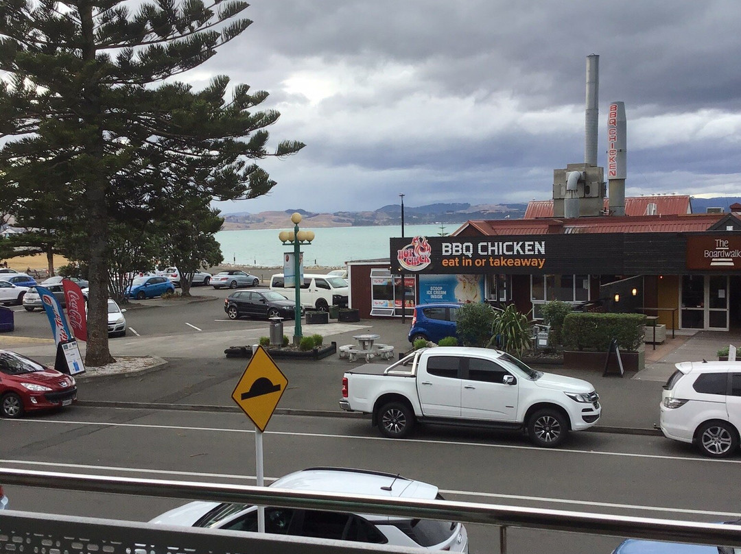 导航海滨度假村主图