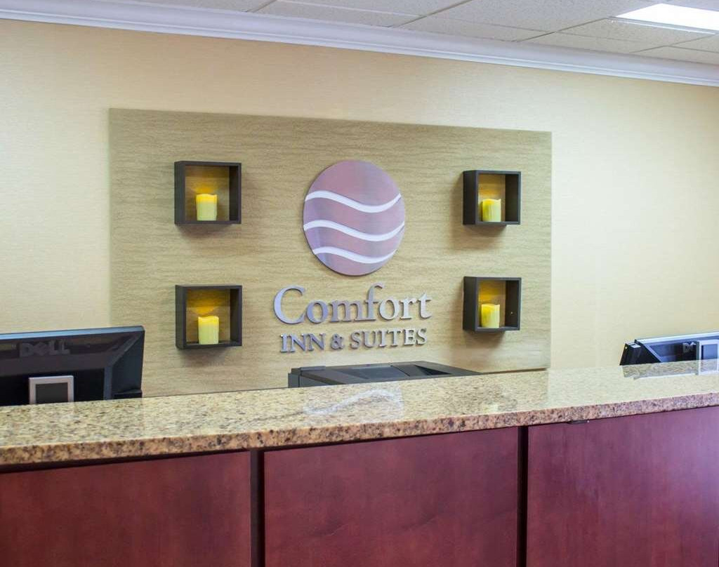Comfort Inn & Suites Trussville I-59 Exit 141主图