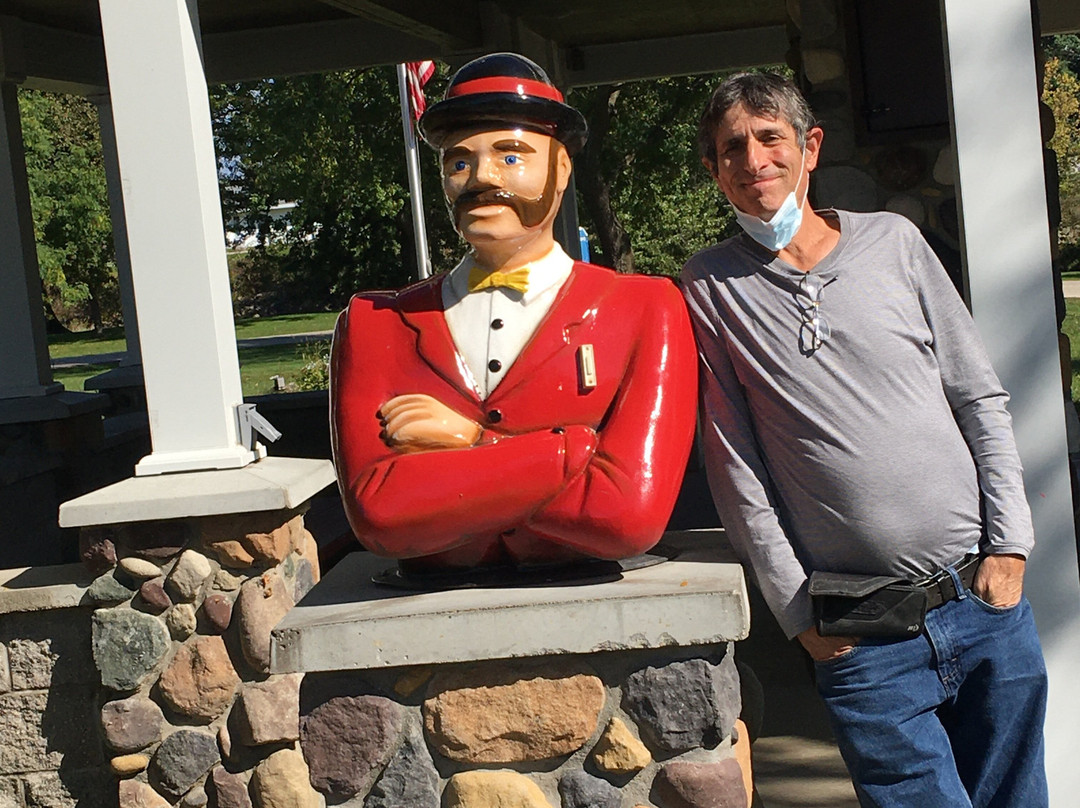 World's Largest Bicyclist-Sparta必去景点