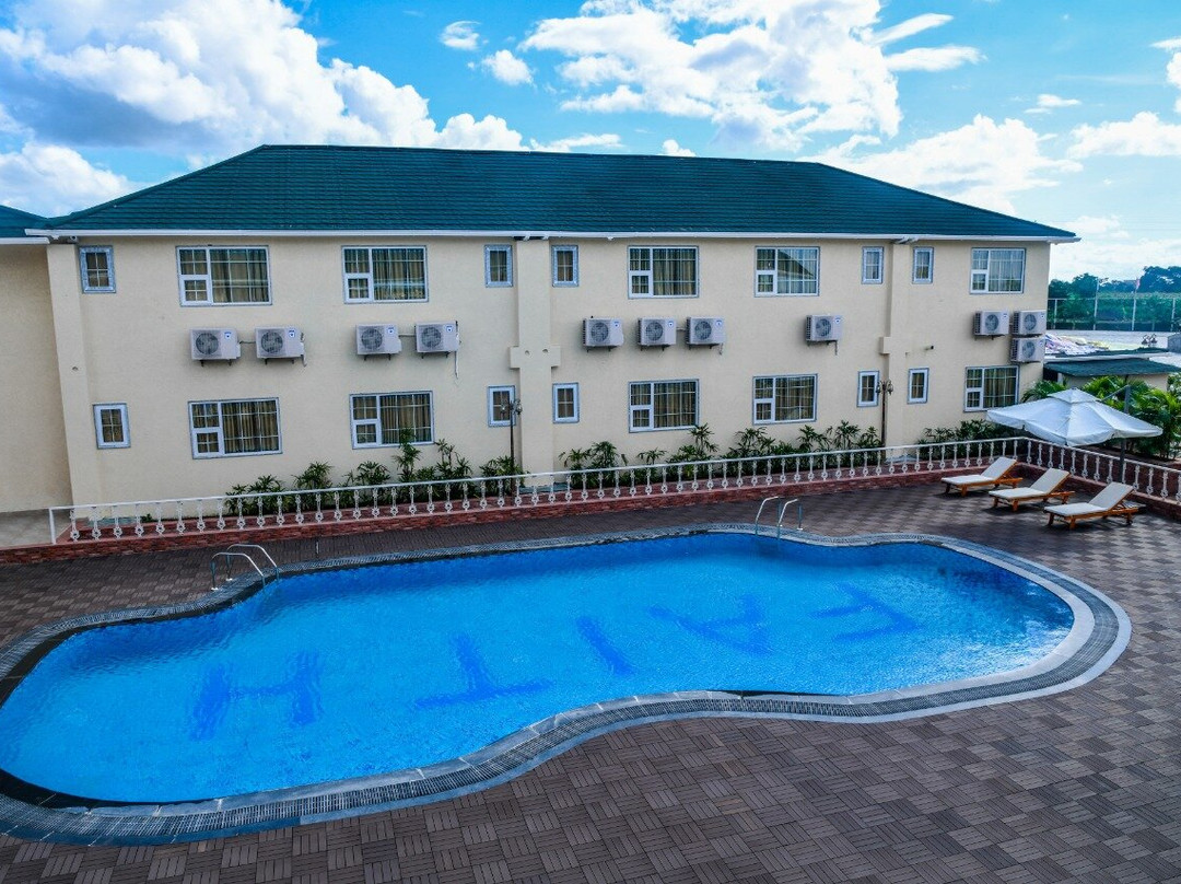 Faith Cricket Club & Resort主图