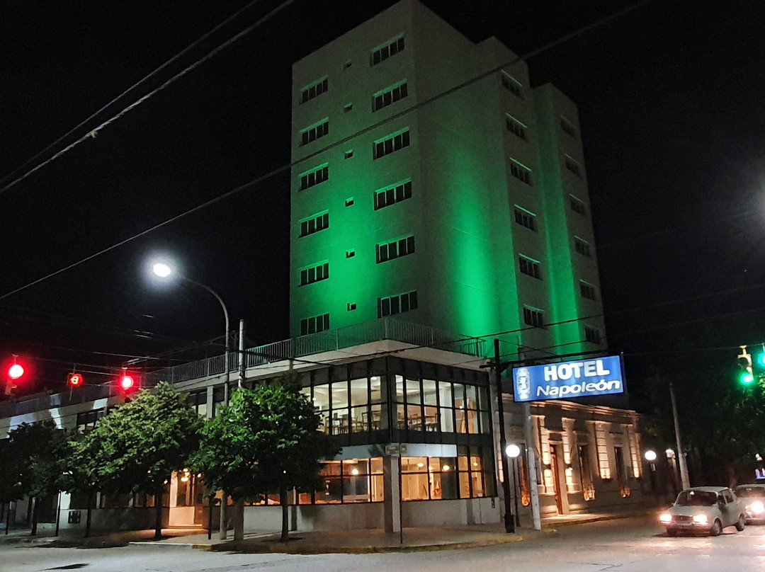 Hotel Napoleon主图