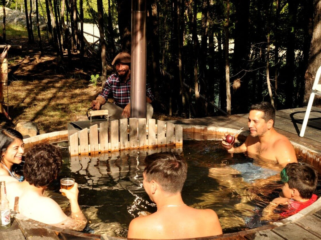 TRANQUERA NEGRA BAÑOS CALIENTES-Palena必去景点