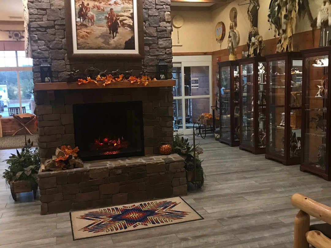 Best Western Plus Crossroads Inn & Suites主图