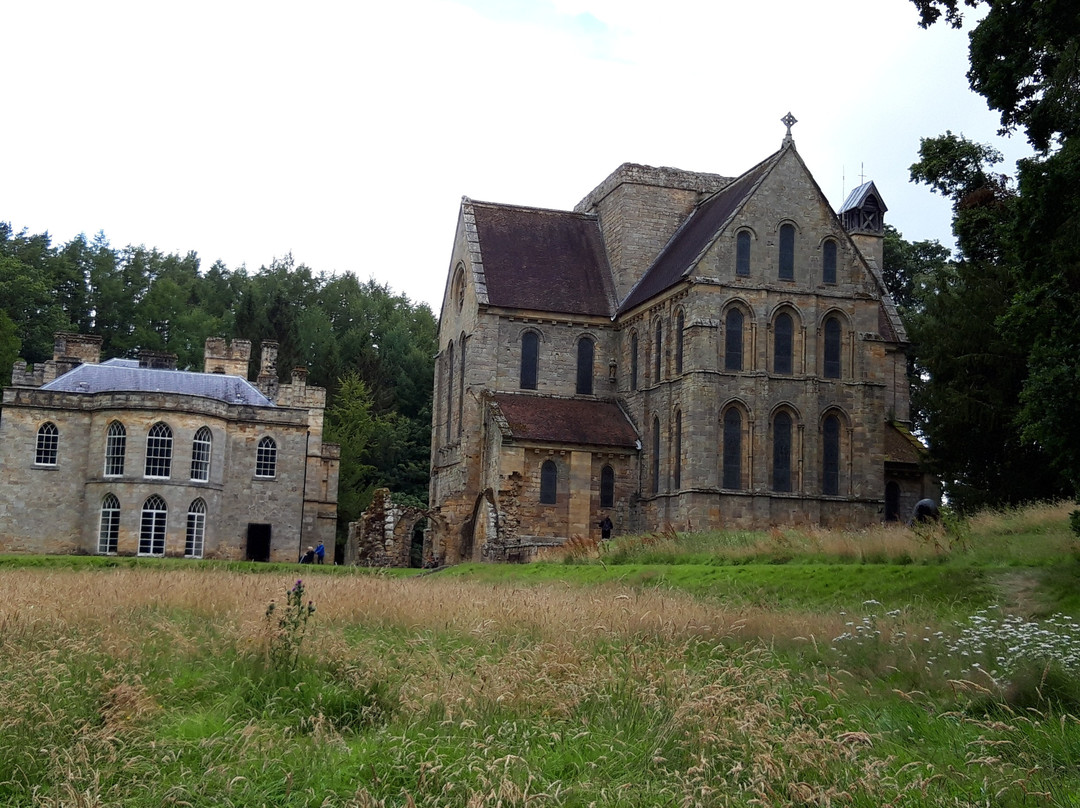 Brinkburn Priory景点图片