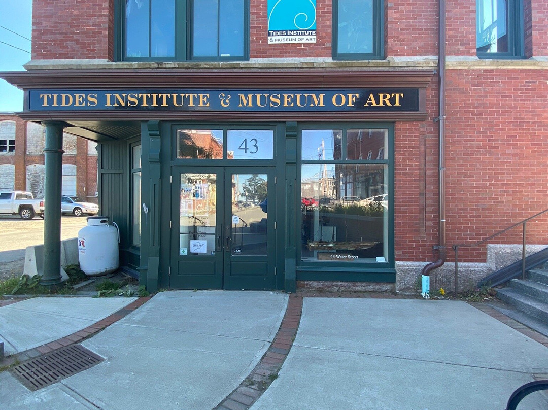 Tides Institute & Art Museum景点图片