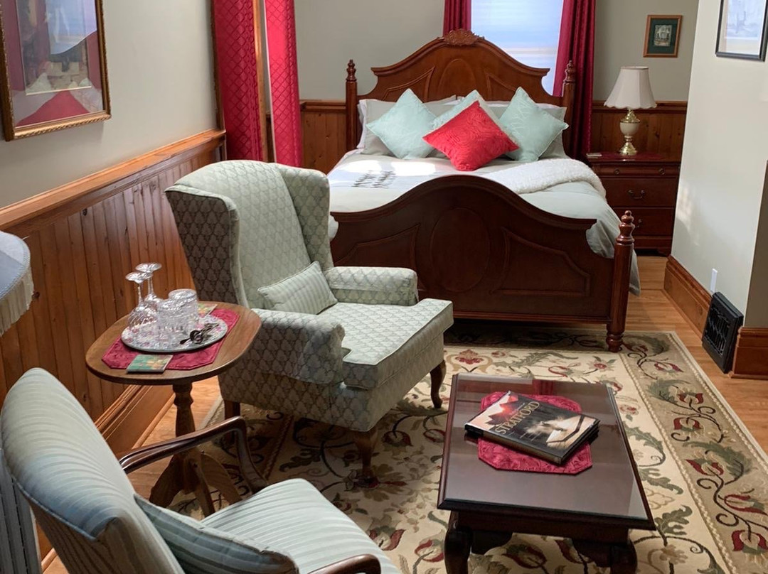 Hatfield House on Hibernia B and  B主图