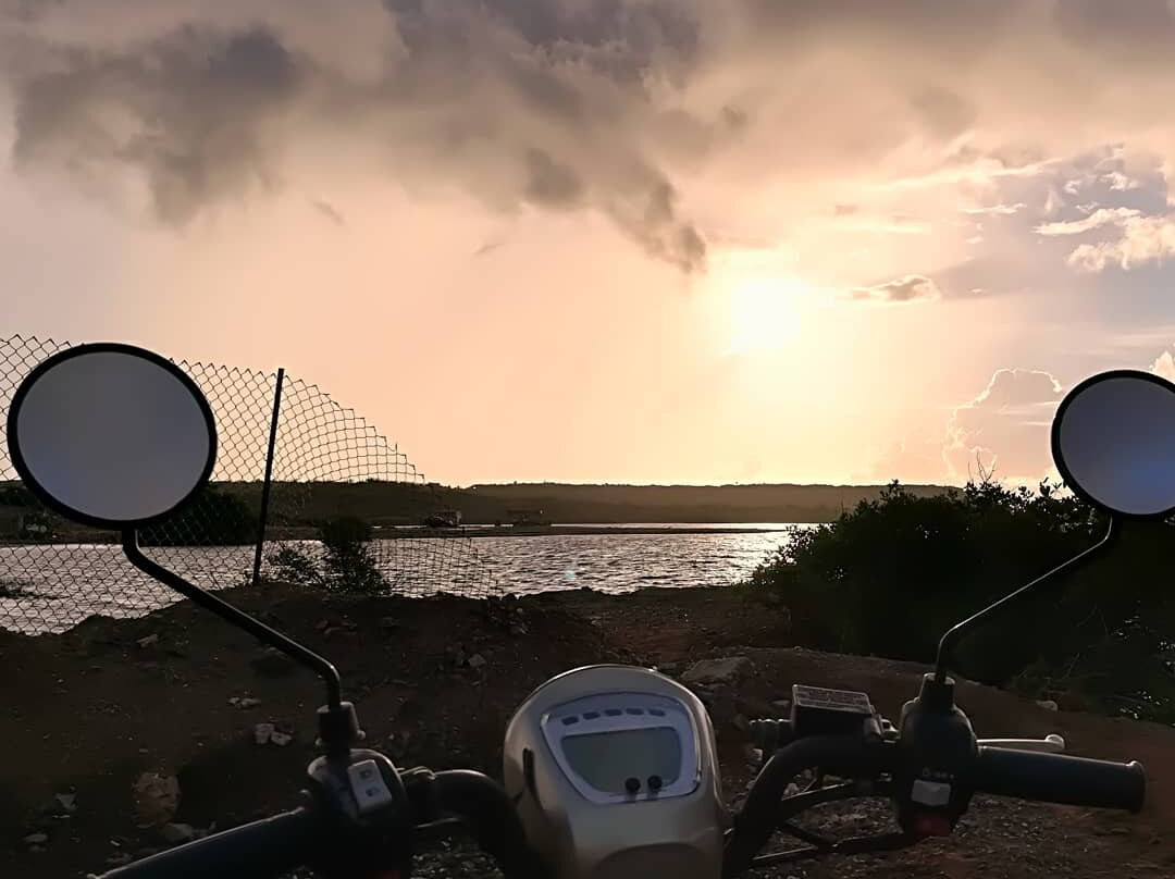 Scooter Huren Curacao景点图片