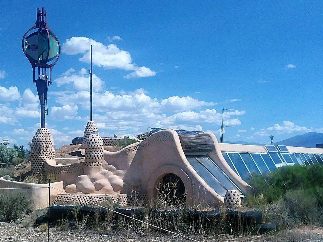 Earthship Visitor Center-道师城必去景点