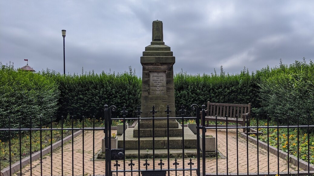 Culross War Memorial-Culross必去景点