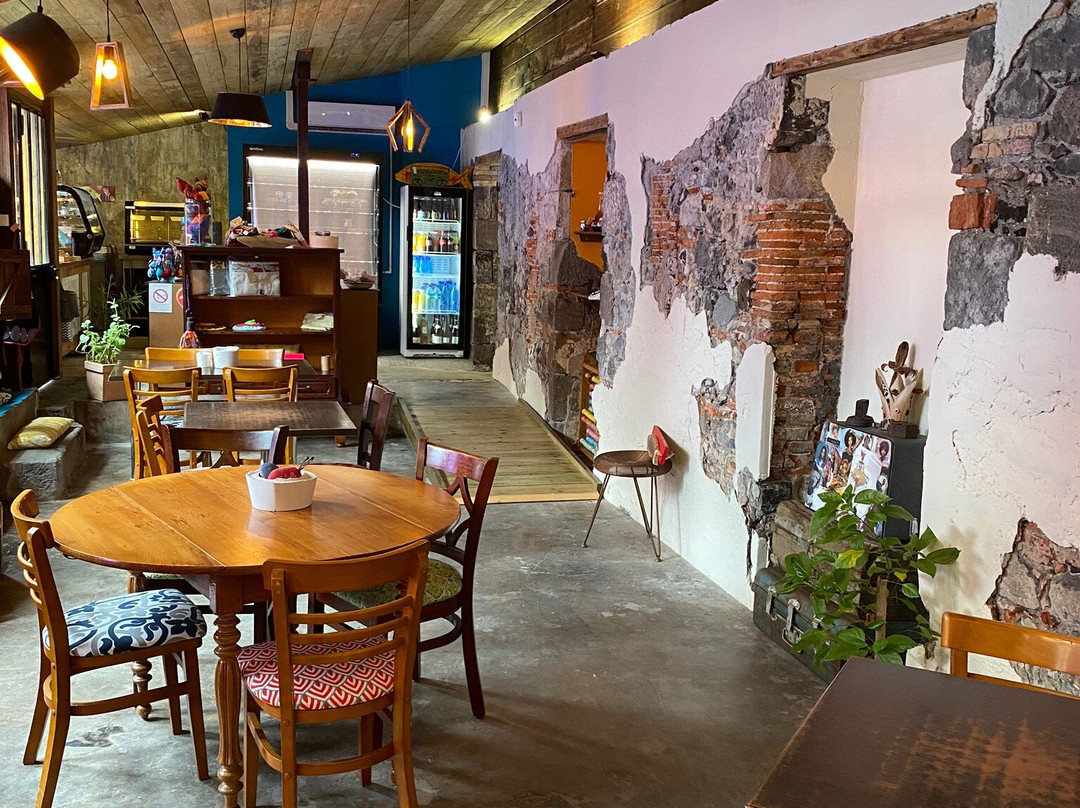 Creole Arts Cafe-Arrondissement of Saint-Pierre必去景点