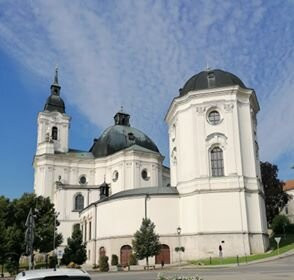 Pilgrimage Church of the Virgin Mary景点图片