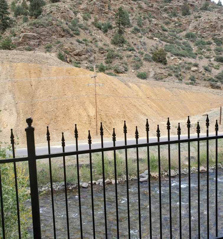 Argo Inn and Suites主图