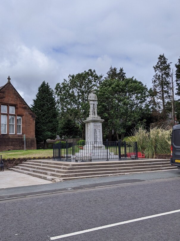 War Memorial Newmilns and Greenholm景点图片