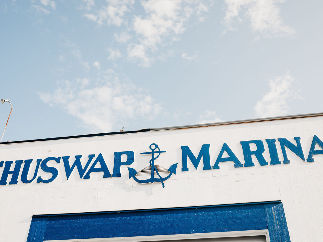 Shuswap Marina景点图片