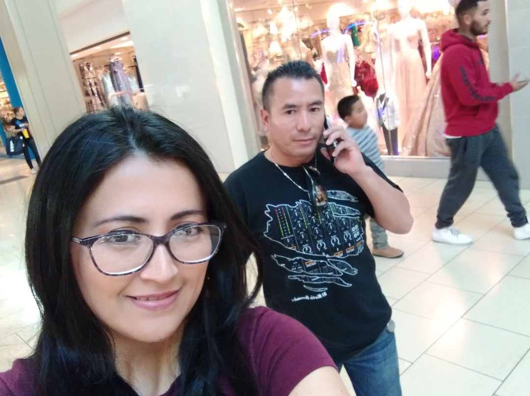 Fashion Fair Mall-弗雷斯诺必去景点