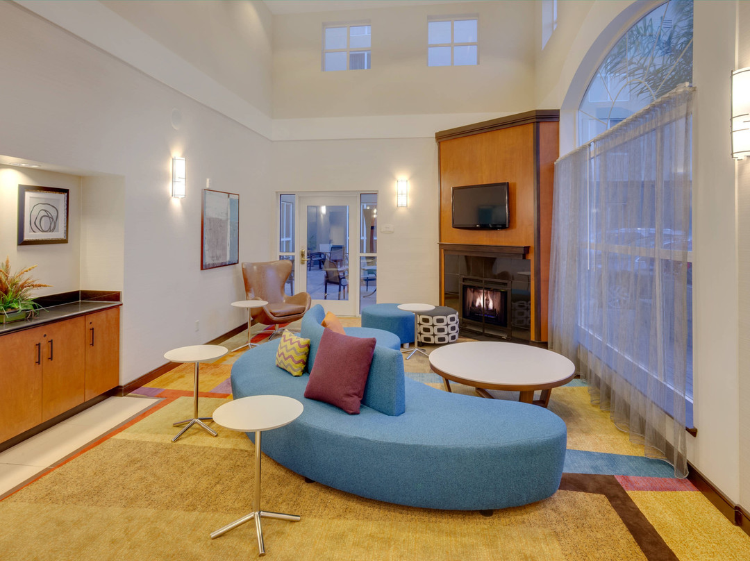 旧金山机场/米尔布雷费尔菲尔德酒店主图